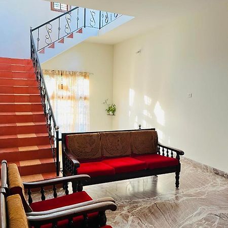 Spacious 3-Bedroom Private Villa In Mangalore - Ideal Getaway For Family And Friends 외부 사진