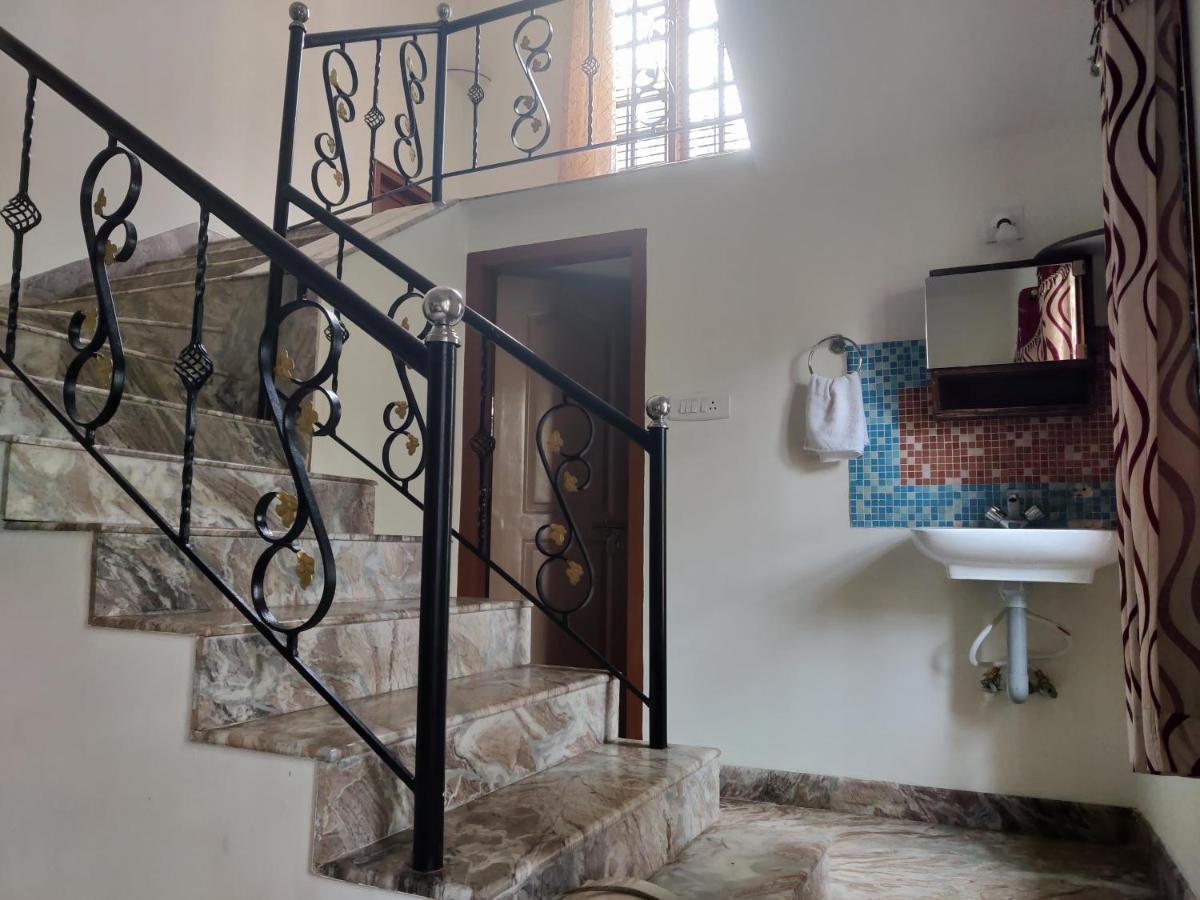 Spacious 3-Bedroom Private Villa In Mangalore - Ideal Getaway For Family And Friends 외부 사진