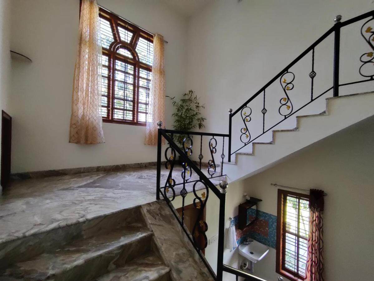 Spacious 3-Bedroom Private Villa In Mangalore - Ideal Getaway For Family And Friends 외부 사진