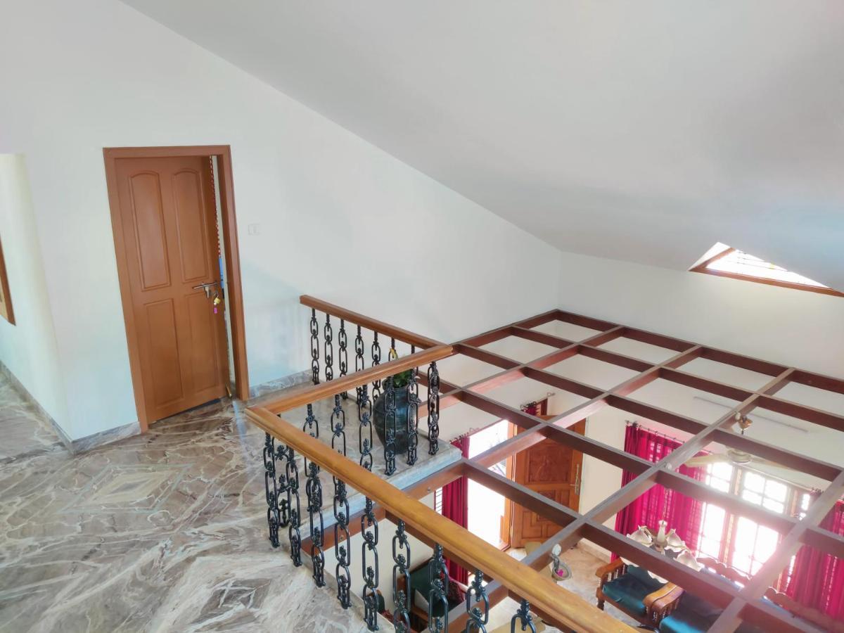 Spacious 3-Bedroom Private Villa In Mangalore - Ideal Getaway For Family And Friends 외부 사진