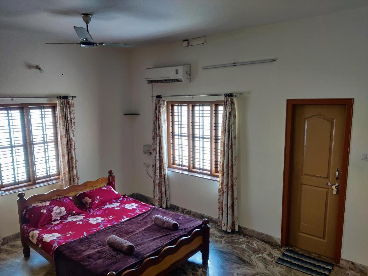 Spacious 3-Bedroom Private Villa In Mangalore - Ideal Getaway For Family And Friends 외부 사진