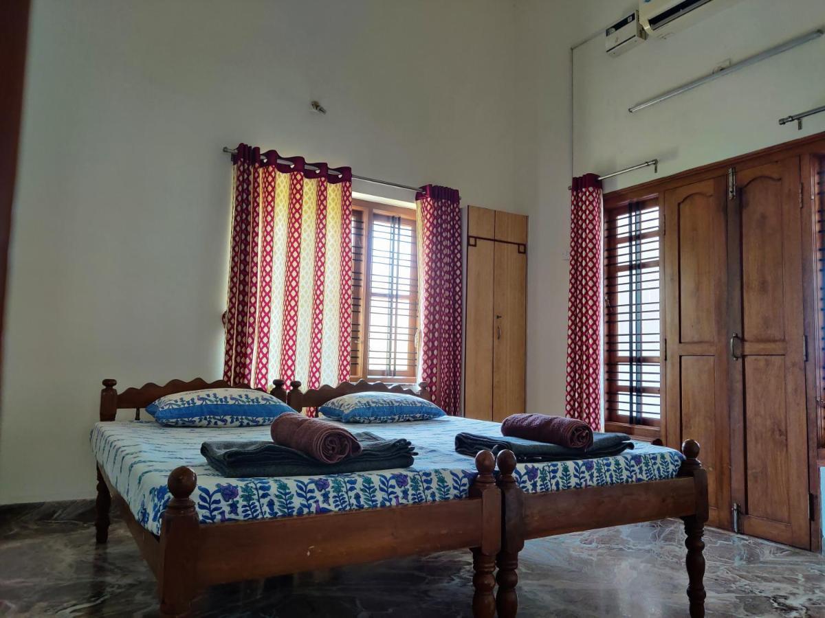 Spacious 3-Bedroom Private Villa In Mangalore - Ideal Getaway For Family And Friends 외부 사진