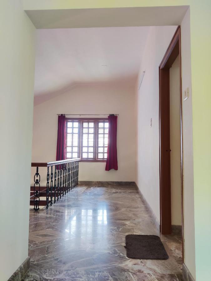 Spacious 3-Bedroom Private Villa In Mangalore - Ideal Getaway For Family And Friends 외부 사진