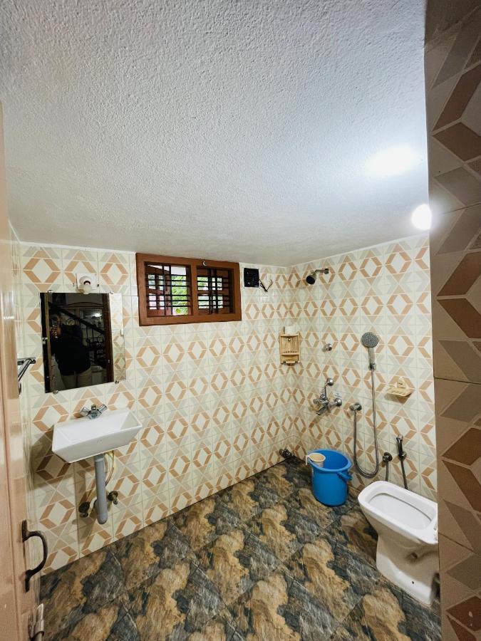 Spacious 3-Bedroom Private Villa In Mangalore - Ideal Getaway For Family And Friends 외부 사진