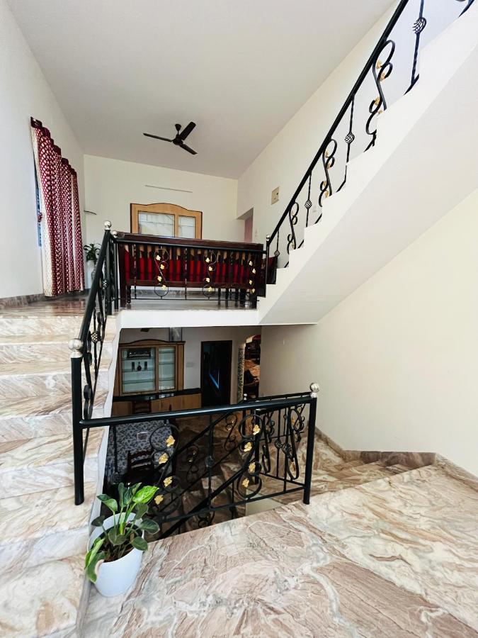Spacious 3-Bedroom Private Villa In Mangalore - Ideal Getaway For Family And Friends 외부 사진