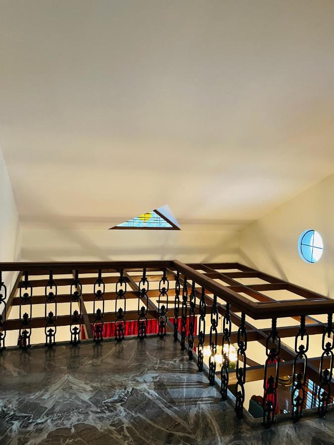 Spacious 3-Bedroom Private Villa In Mangalore - Ideal Getaway For Family And Friends 외부 사진