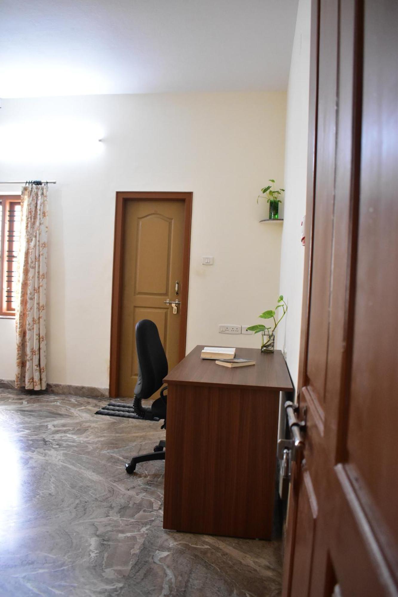 Spacious 3-Bedroom Private Villa In Mangalore - Ideal Getaway For Family And Friends 외부 사진